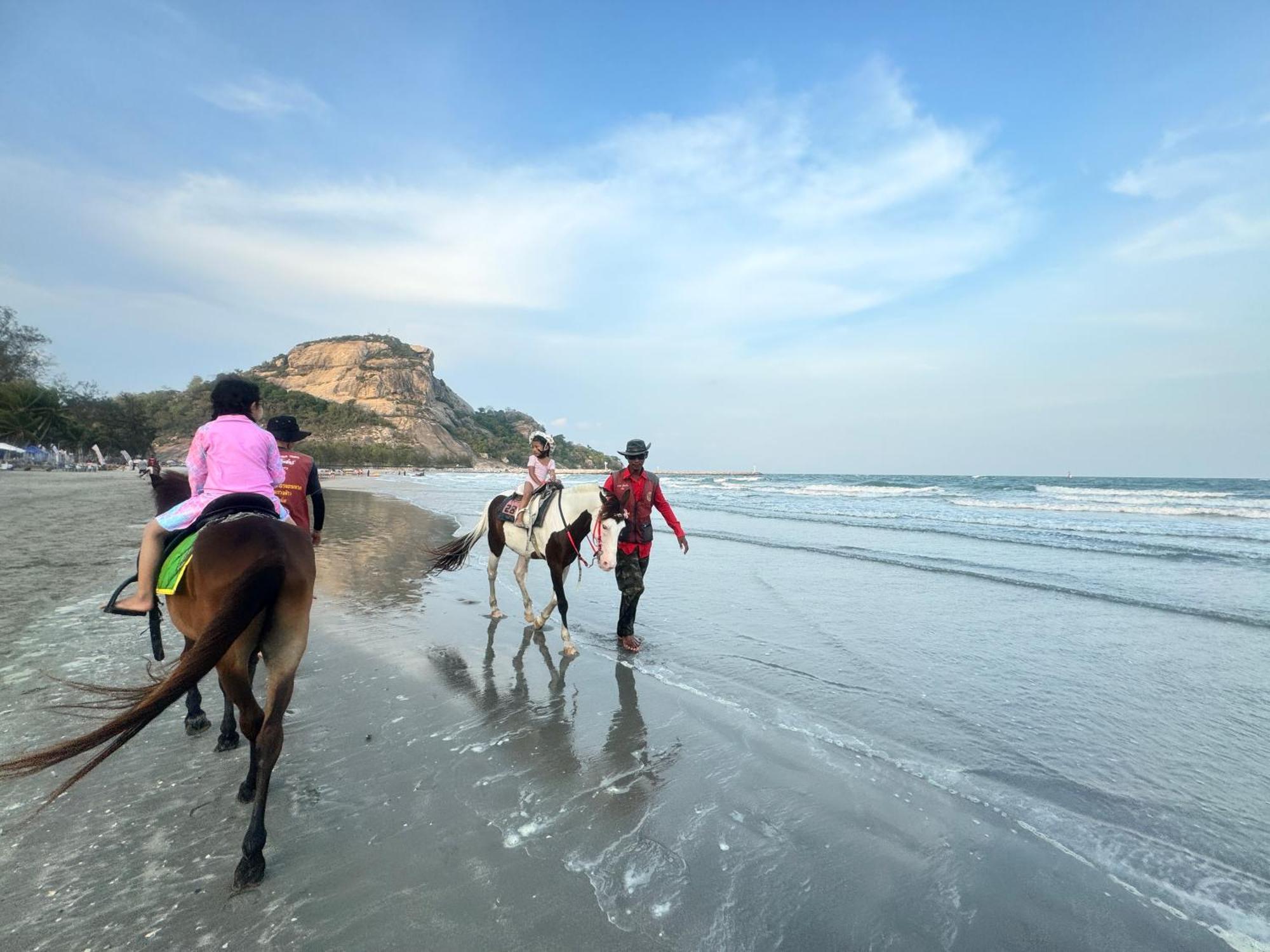 Sea&Mountain View,5 Mins Walk To Famous Beach With King Size Bed Hua Hin Luaran gambar