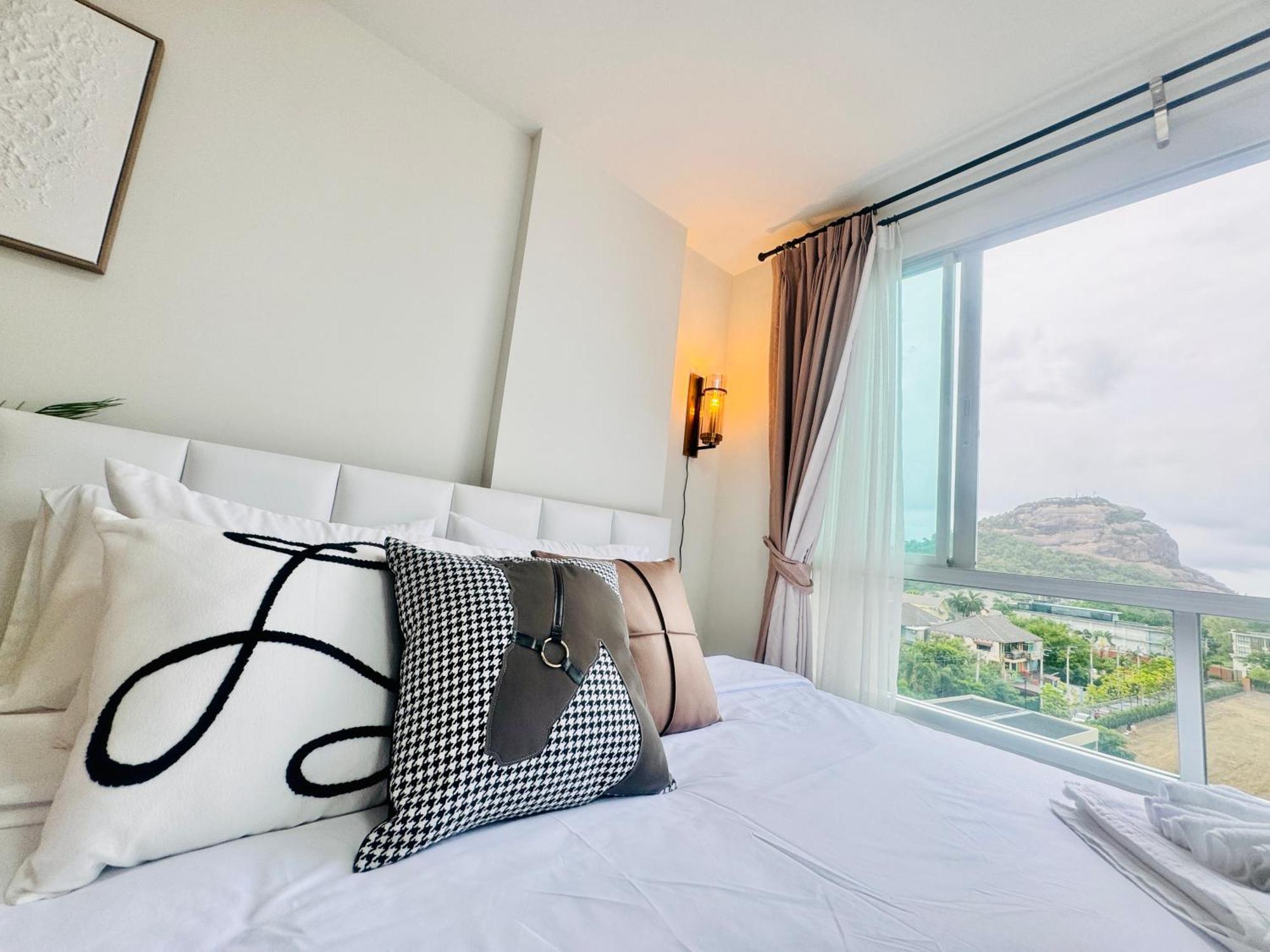 Sea&Mountain View,5 Mins Walk To Famous Beach With King Size Bed Hua Hin Luaran gambar